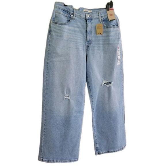 Levi's High Rise Wide Leg Jeans Women's Size 32 x 27 Light Wash Cropped Distress - Picture 5 of 12